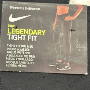 NWT NIKE women legendary tight fit black training pants/tights dri-fit XS